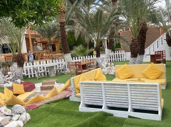 Lidia And Restaurant מלון דהב